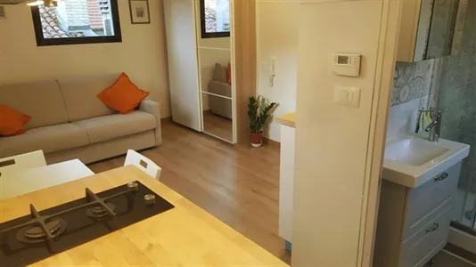 Apartments in Bologna - photo 9