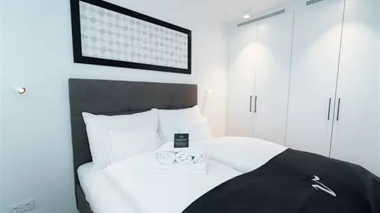 Apartments in Vienna Hietzing - photo 9