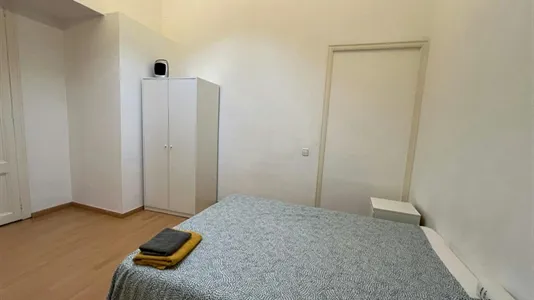 Rooms in Barcelona Eixample - photo 2