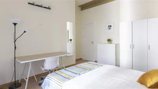 Rooms in Madrid Chamberí - photo 4