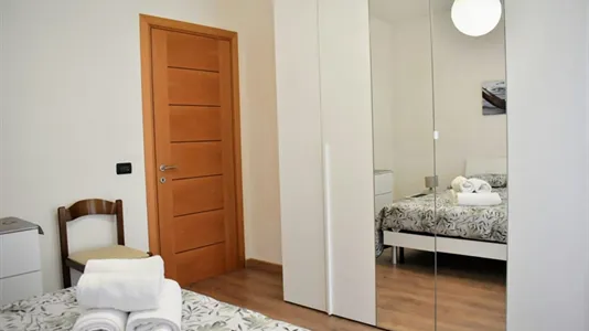 Houses in Venice - photo 2