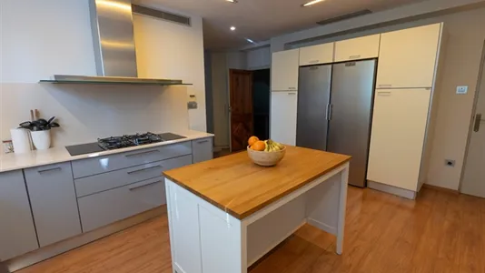 Rooms in Paterna - photo 5