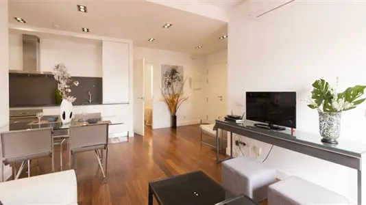 Apartments in Madrid Centro - photo 2