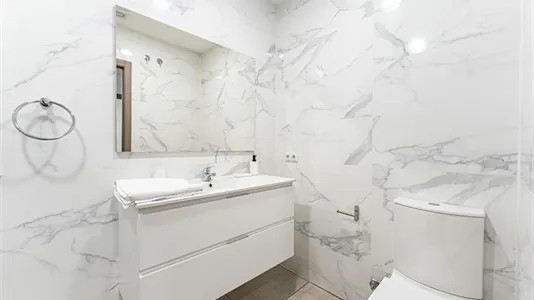 Rooms in Madrid Centro - photo 5