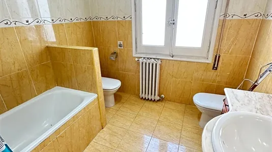 Rooms in Zaragoza - photo 5