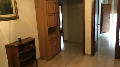 Room for rent in Casalecchio di Reno, Emilia-Romagna
