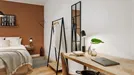 Room for rent, Barcelona Eixample, Barcelona, &lt;span class=&quot;blurred street&quot; onclick=&quot;ProcessAdRequest(13275096)&quot;&gt;&lt;span class=&quot;hint&quot;&gt;See streetname&lt;/span&gt;[xxxxxxxxxxxxx]&lt;/span&gt;
