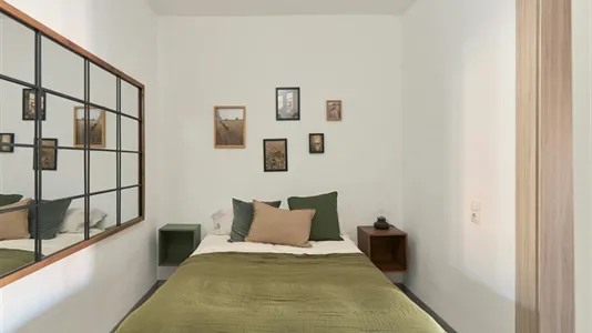 Apartments in Barcelona Eixample - photo 4