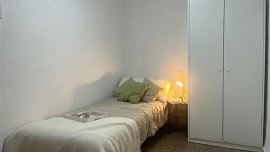 Rooms in Tavernes Blanques - photo 1