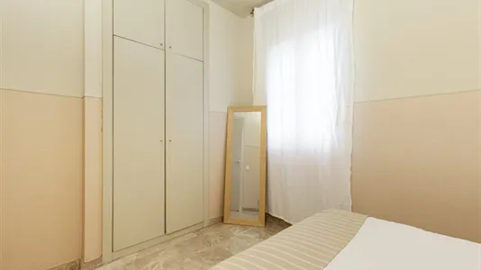 Apartments in Barcelona Ciutat Vella - photo 9