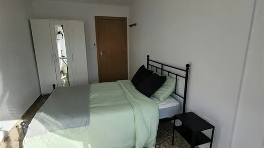 Rooms in Picanya - photo 5