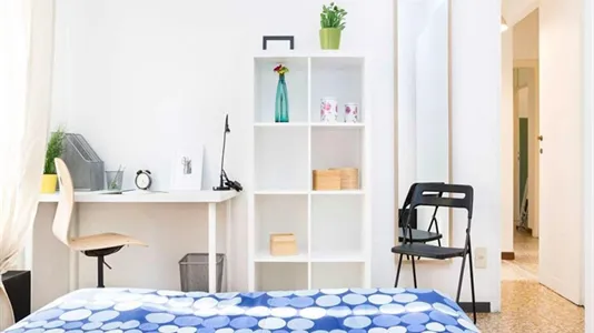 Rooms in Milano Zona 8 - Fiera, Gallaratese, Quarto Oggiaro - photo 2