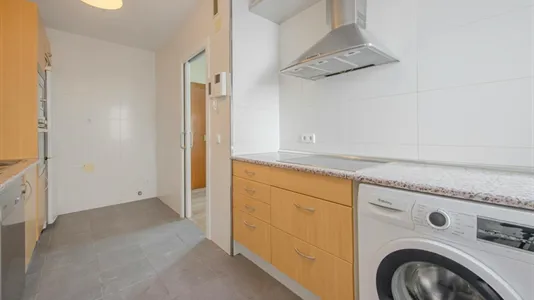 Rooms in Madrid Retiro - photo 9