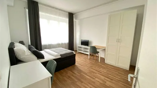 Rooms in Cologne Innenstadt - photo 1