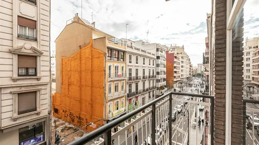 Rooms in Valencia L'Eixample - photo 8