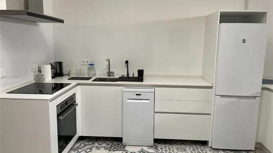 Houses in El Plantinar - photo 8