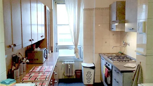 Rooms in Roma Municipio II – Parioli/Nomentano - photo 9