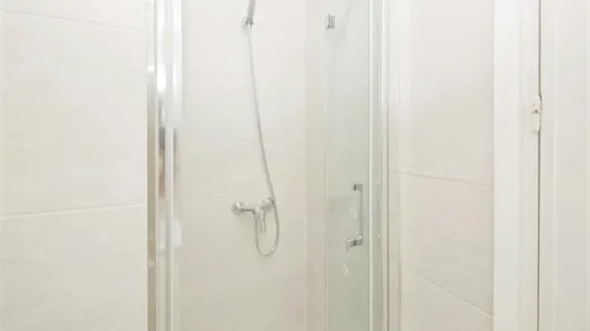 Rooms in Madrid Moncloa-Aravaca - photo 10