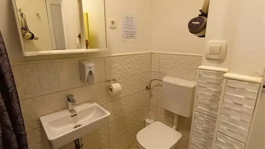 Rooms in Besnica - photo 10