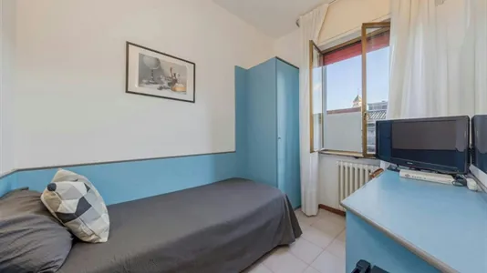 Rooms in Novara - photo 2