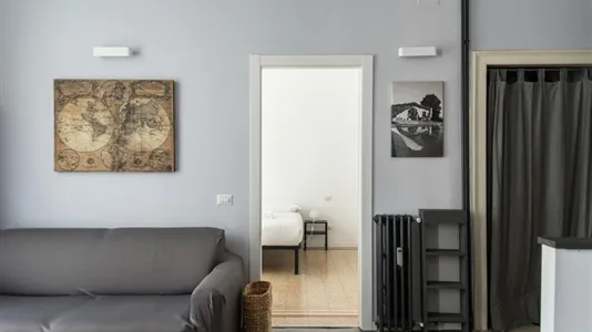 Apartments in Milano Zona 8 - Fiera, Gallaratese, Quarto Oggiaro - photo 9