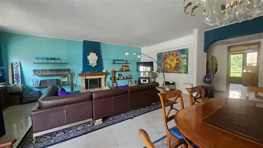 Apartments in Piraeus - photo 4