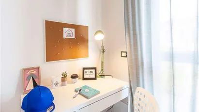 Room for rent in Milano Zona 9 - Porta Garibaldi, Niguarda, Milan