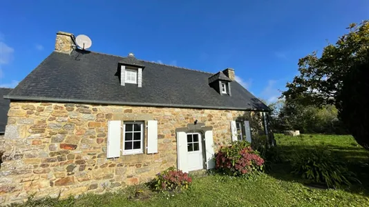 Houses in Châteaulin - photo 1