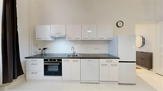 Apartments in Location is not specified - photo 6