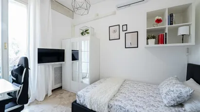 Room for rent in Milano Zona 2 - Stazione Centrale, Gorla, Turro, Greco, Crescenzago, Milan
