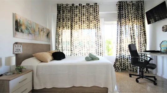 Rooms in Alboraya - photo 1