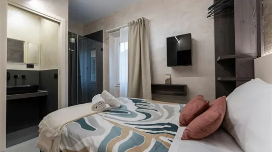Rooms in Florence - photo 3
