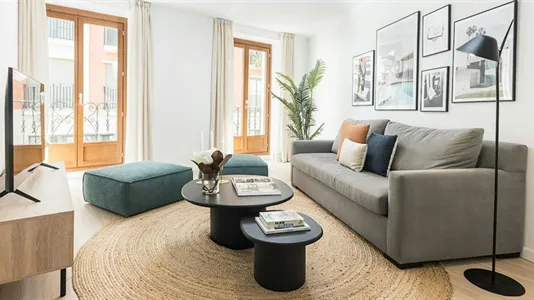 Apartments in Madrid Chamberí - photo 2