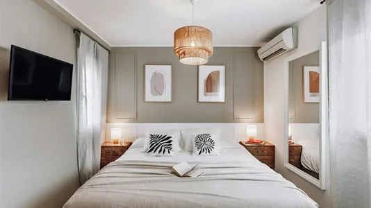 Rooms in Barcelona Eixample - photo 2