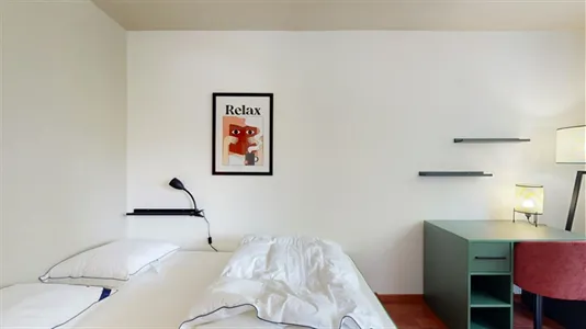 Rooms in L'Haÿ-les-Roses - photo 2