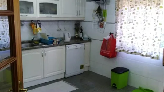 Rooms in Sintra - photo 6