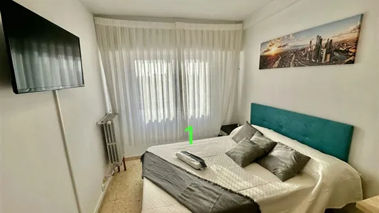 Rooms in Zaragoza - photo 3