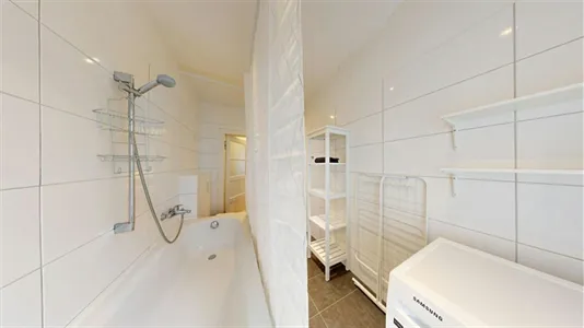 Apartments in Location is not specified - photo 10