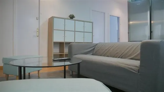 Rooms in Barcelona Eixample - photo 5