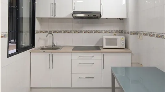 Rooms in Murcia - photo 8