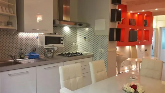 Rooms in Florence - photo 3