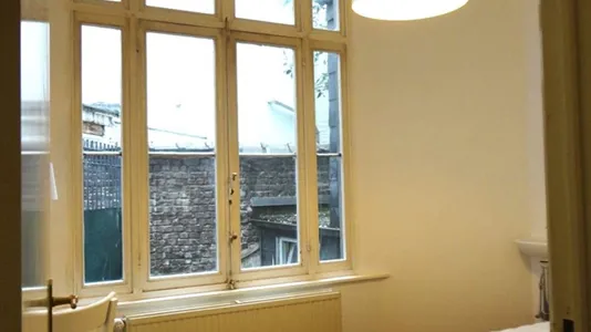 Rooms in Stad Brussel - photo 6