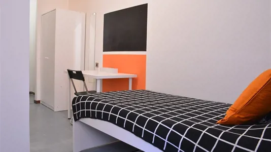 Rooms in Cagliari - photo 2