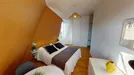Room for rent, Paris 2ème arrondissement - Bourse, Paris, &lt;span class=&quot;blurred street&quot; onclick=&quot;ProcessAdRequest(8878690)&quot;&gt;&lt;span class=&quot;hint&quot;&gt;See streetname&lt;/span&gt;[xxxxxxxxxxxxx]&lt;/span&gt;