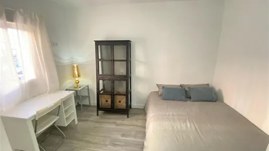 Rooms in Adaro - photo 5