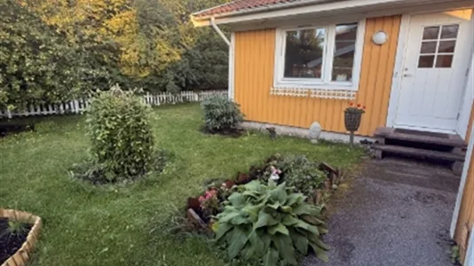 Houses in Sollentuna - photo 6