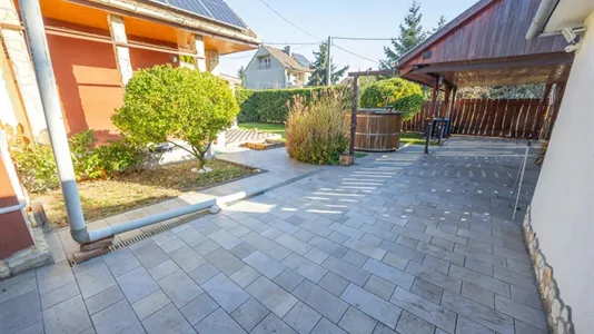 Houses in Budapest Óbuda-Békásmegyer - photo 7