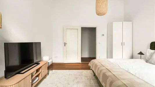Apartments in Berlin Pankow - photo 2