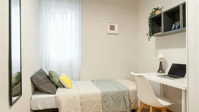 Room for rent in Zaragoza, Aragón