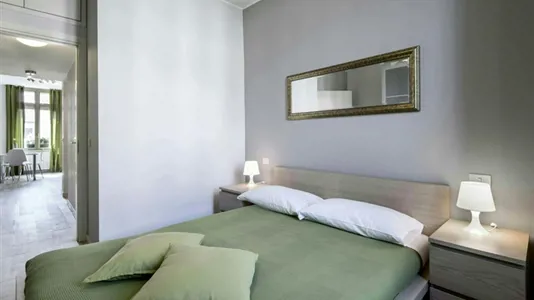 Apartments in Milano Zona 8 - Fiera, Gallaratese, Quarto Oggiaro - photo 3